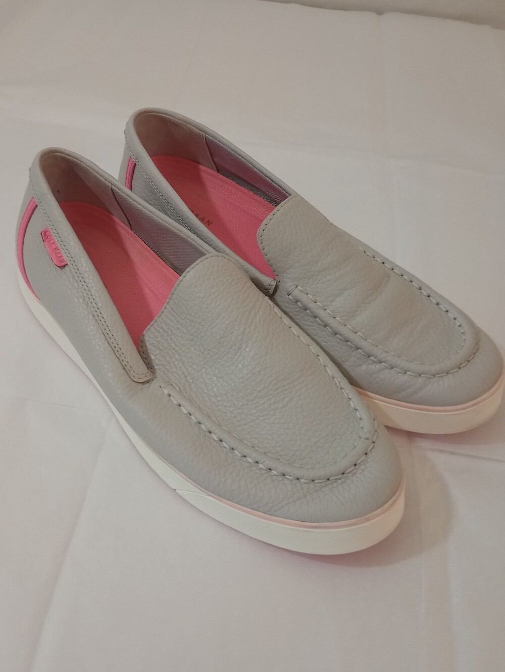 Cole Haan Women's Nantucket 2.0 Venetian Loafer, Cool Grey Grainy Leather